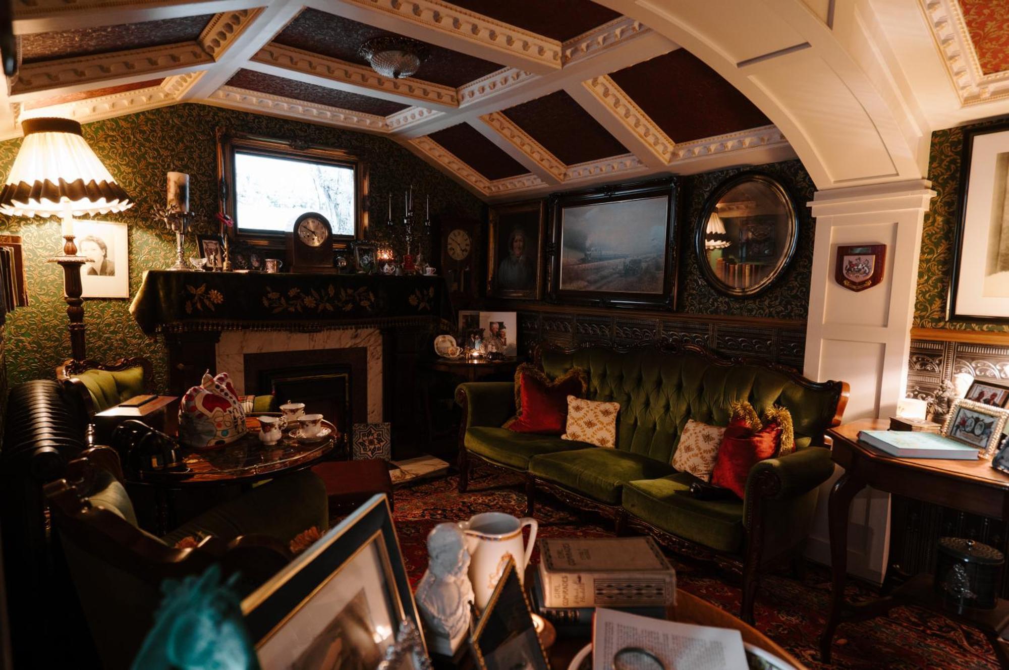 Sheddington Manor - 2 Bedroom Guest House & Cinema Belfast Exterior foto